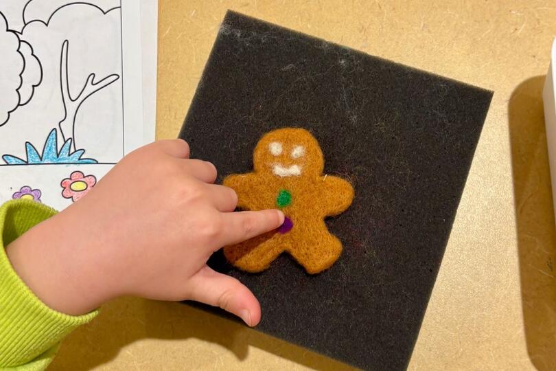 Preschool Program: Needle felted pepparkakor with Jen Newburg