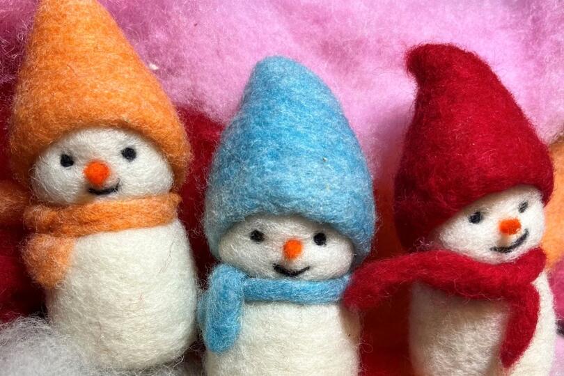 Intergenerational Nordic Handcraft Workshop: Needle-Felted Tiny Snowman