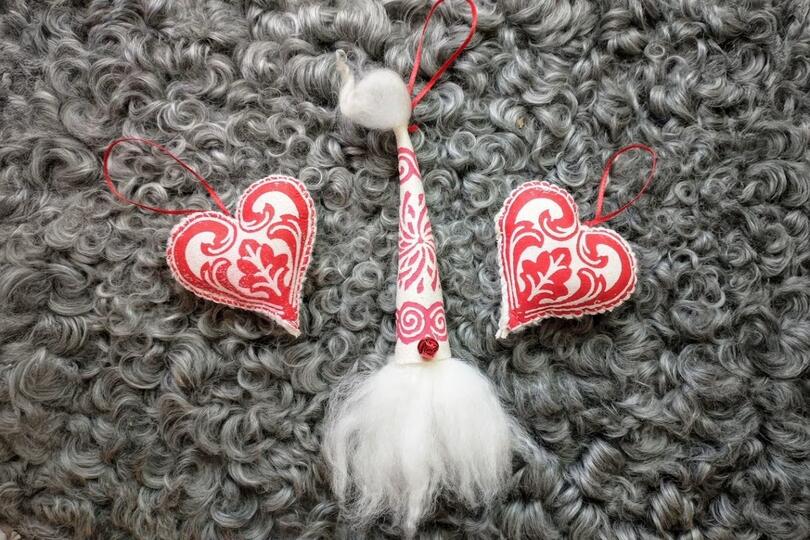 Nordic Handcraft Workshop: Block Printed Skinnfell Ornaments with Becky Utecht