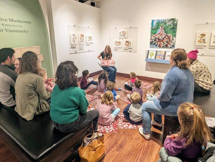 Stories & Crafts in the Gallery